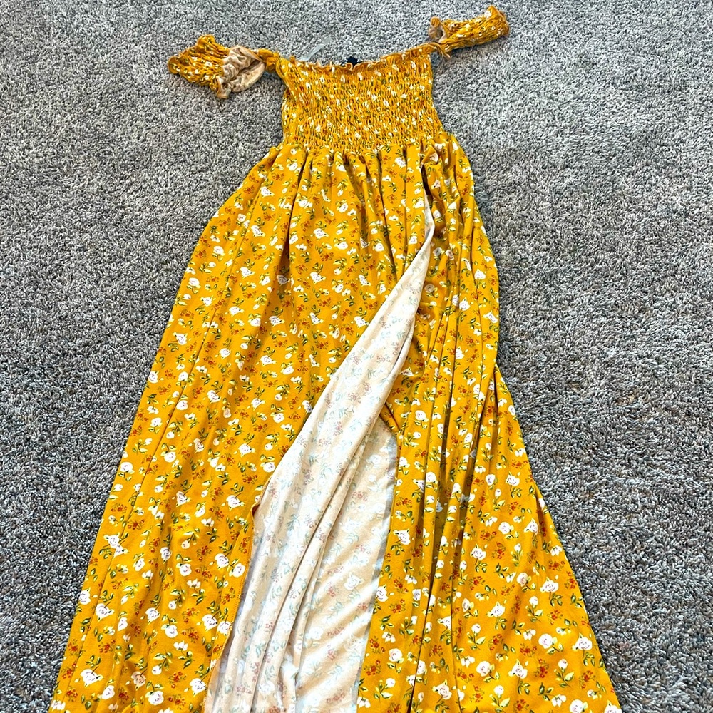 Ladies beautiful sun dress
